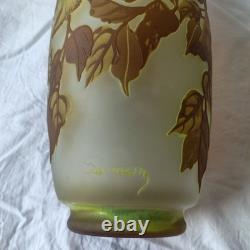 Grand vase en verre camée gravé à l'acide