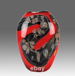 Grand vase en verre du milieu du 20e siècle intitulé Vase chinois par RSA Suède