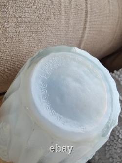 Grand vase en verre opalescent Art Déco français des années 30