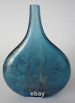 Isle Of Wight Glass C1993 Azure Blue Azurine Petit Vase Lollipop Pas D'étiquette
