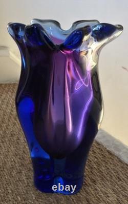 Josef Hospodka Vase lourd bleu et violet de Chribská, République tchèque