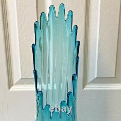 L E Smith Art Glass 24 Vase Bleu Turquoise Swung Stretch Retro MID Century Mod