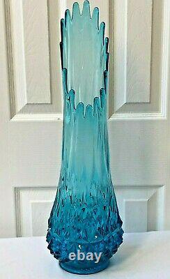 L E Smith Art Glass 24 Vase Bleu Turquoise Swung Stretch Retro MID Century Mod
