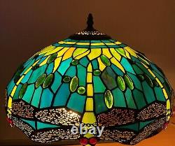 Lampe de plafond de style Tiffany / Lumière verte de Dragonfly Art 16 Abat-jour artisanal Maison