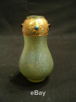 Loetz Petite Vase Miniature À Bijoux En Verre Art Nouveau Iridescent, V. 1900