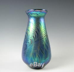 Lundberg Studios Art Glass Vase Bleu Irisé