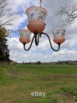 Lustre gothique en laiton à 3 bras avec abat-jour en verre de style Art Nouveau ancien et vintage