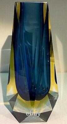 MID Century Modern Murano Art Glass Vase Par Alessandro Mandruzzato