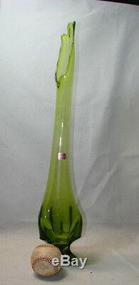 MID Century Modern Signé Viking 23.5 Vert Olive Art Glass Vase