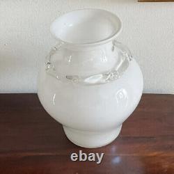 Magnifique vase en verre blanc de l'art de Kamei Osaka au Japon