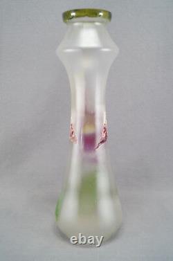 Mont Joye / Legras Art Nouveau Satiné Peint À La Main Iris Lily Vase En Verre