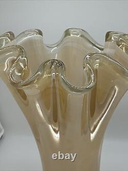 Nouveau vase roulé en verre d'art de Murano de 16 pouces de hauteur, fait main. Fabriqué en Italie.