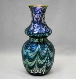 Orient & Flume Green Gold & Blue Pulled Loop Art Glass Vase 9,25 Pouces 1978