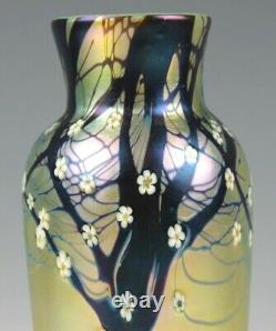 Orient Flume Studio Bloqué À La Main Hawthorne Iridescent Scenic Art Vase De Manteau En Verre