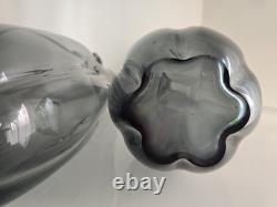 Paire de vases en verre artistique fumé gris scandinave des années 50, 47 cm, en très bon état