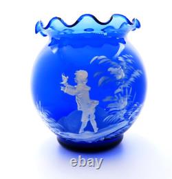 Paire de vases en verre bleu Mary Gregory soufflés à la main, véritables, de la fin du 19ème siècle.