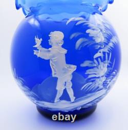 Paire de vases en verre bleu Mary Gregory soufflés à la main, véritables, de la fin du 19ème siècle.