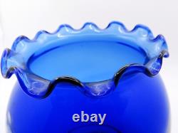 Paire de vases en verre bleu Mary Gregory soufflés à la main, véritables, de la fin du 19ème siècle.