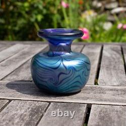 Petit Art Nouveau Art Verre Bleu Vase Loetz