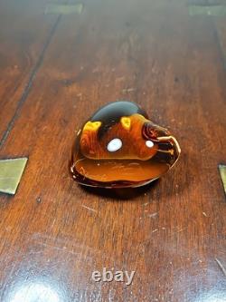 Presse-papier en cristal français Baccarat vintage en forme de cœur orange soufflé