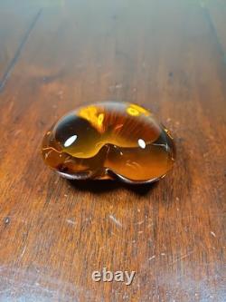 Presse-papier en cristal français Baccarat vintage en forme de cœur orange soufflé