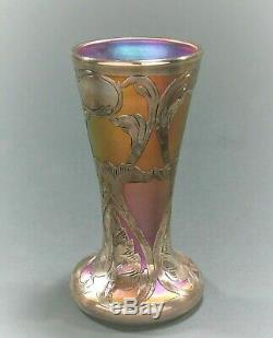 Quezal Art Glass Vase Withsterling Overlay Signé Ca 1902-1924 Tiffany Steuben Era