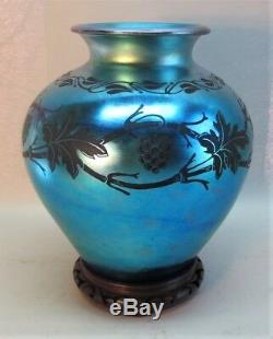Rare 10,5 Steuben Bleu Aurene Gravé Blackberry Art Glass Vase C. 1915