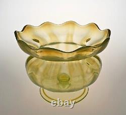 Rare Stuart & Sons Vase À Pieds Opalescent Art Nouveau Période C1910