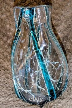 Rare pichet-vase abstrait en verre soufflé de Malte numéro 5 1978 avec étiquette