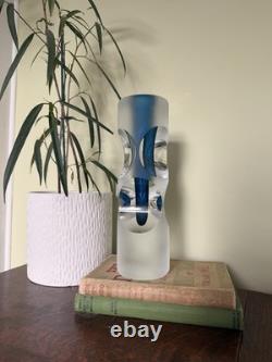 Rare vase cylindre concave en verre d’art optique avec lentilles, Milan Machacek Princ Oggetti