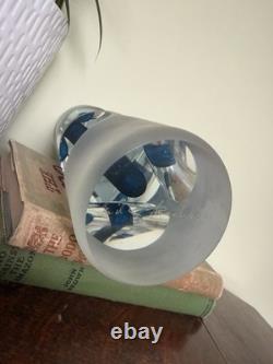 Rare vase cylindre concave en verre d’art optique avec lentilles, Milan Machacek Princ Oggetti