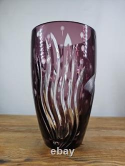 Rare vase en verre d'art britannique en forme d'espadon gravé en améthyste de Watford Deep Water