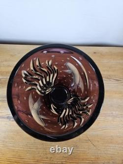 Rare vase en verre d'art britannique en forme d'espadon gravé en améthyste de Watford Deep Water