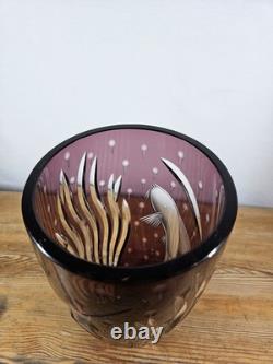 Rare vase en verre d'art britannique en forme d'espadon gravé en améthyste de Watford Deep Water