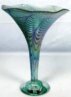 Robert Plume Tirée Grande Vase En Verre D'art Bleu Irisé 10.5 Signé