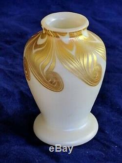 Signé Décorée Steuben Aurene 3.5 Verre Art Vase Cabinet Rare Pas De Réserve
