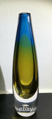 Signé Vicke Lindstrand Kosta Boda Sweden Vase D’art En Verre Avec Bubble Yellow Blue