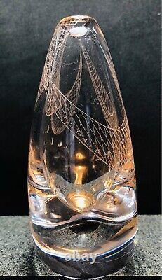 Signé Vicke Lindstrand Kosta Boda Vase Gravé IL Sent Le Poisson Art Glass, H4-5