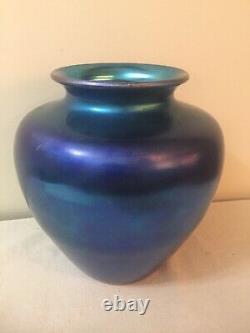 Steuben Art Glass Grand Vase Bleu Aurene