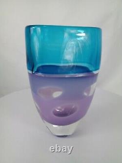Stuart Akroyd Verre Contemporain À La Main Blown Vase Ovale Bleu Et Violet