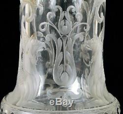 Superbe Cuivre Antique Gravé Art Glass Vase Exquis Griffin Flower Détails