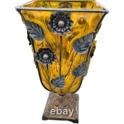 Superbe vase en verre soufflé ambré de Murano vénitien ancien, cage de 17,5 pouces de hauteur