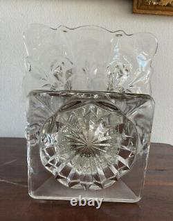Superbe vase en verre transparent Art Déco