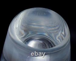 Sven Palmquist pour Orrefors, Suède. Vase en verre artistique haut et élancé en verre clair.