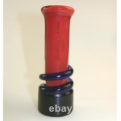 Un vase en verre artistique de studio Art Déco vintage de bonne qualité, C. 20e siècle