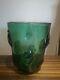 Unusual Mid-century Vintage Vase En Verre D'art Vert Avec Pièce De Design De Lozenge De Blob