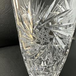 VASE EN CRISTAL DE PLOMB VINTAGE EN ÉTOILE À 8 POINTES 5 1/4 DIA X 9.5 TALL 2.5kg
