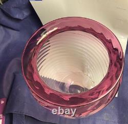 VASE EN VERRE ARTISTIQUE À EFFET TOURBILLON STEUBEN AVEC PROVENANCE vers 1920, forme améthyste 938