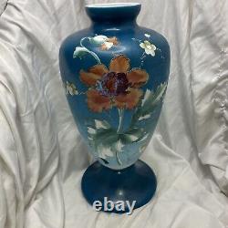 Vase Antique En Verre De Soie Opaline À Grands Pieds Art Nouveau Peint À La Main