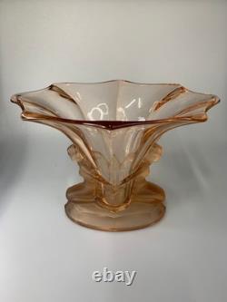 Vase Art déco en verre rose Vintage Walther & Sohne des années 1930